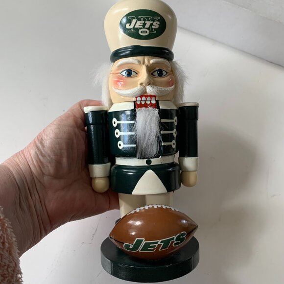 NEW YORK JETS NFL NUTCRACKER CHRISTMAS WOODEN FIGURINE 9" - Picture 8 of 8